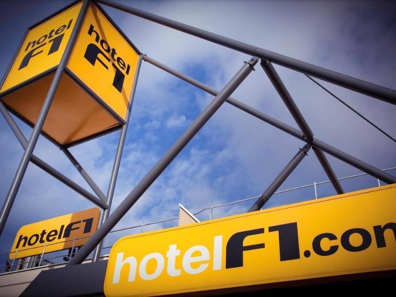 Hotelf1 Laval Change  Экстерьер фото